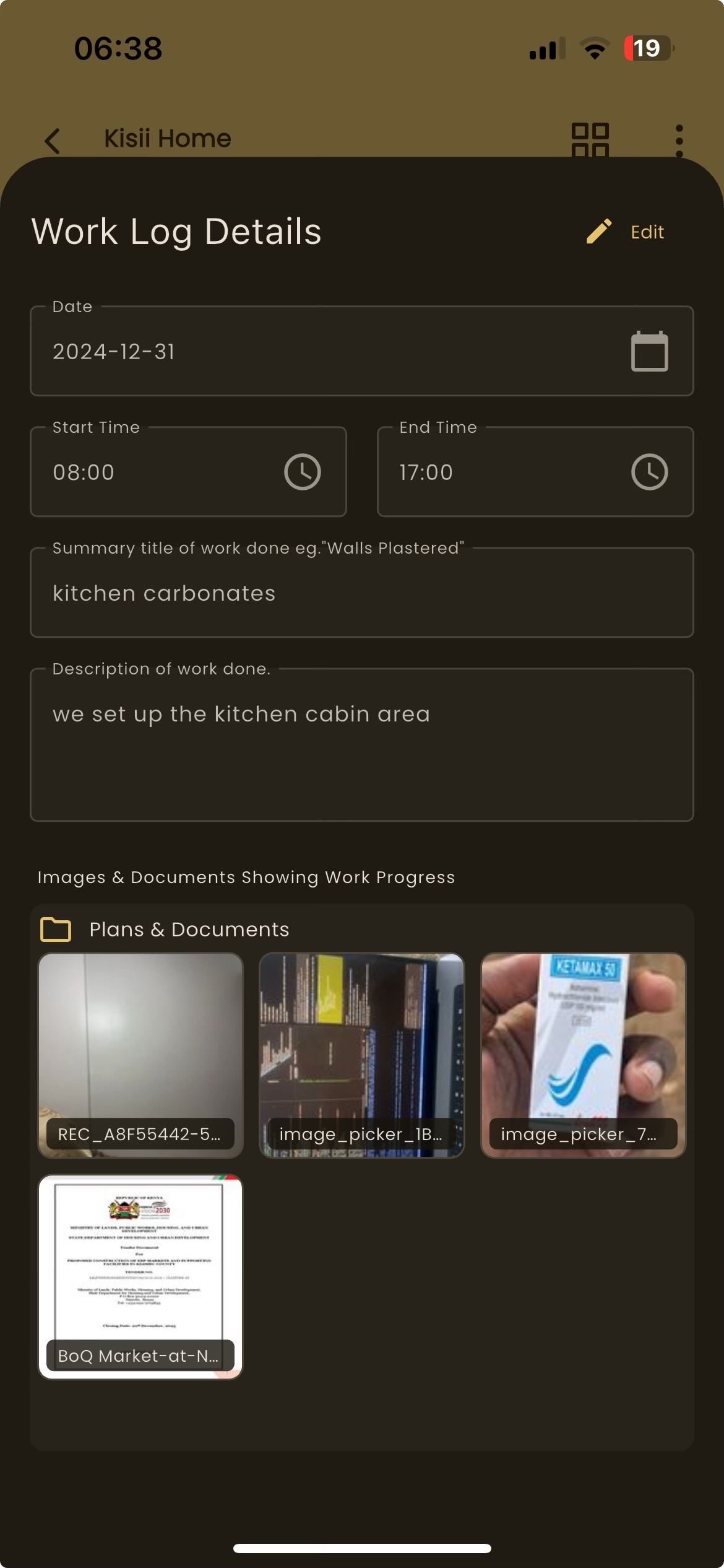 Expense tracking screen